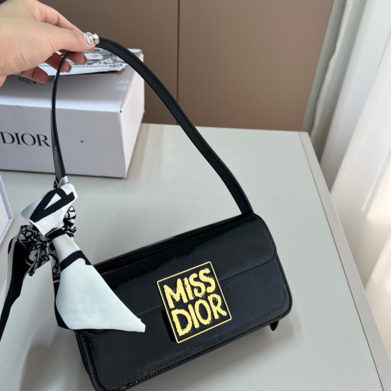 2025 Hot Women's FashionBag Satchel Cross BodyBag Leather Shoulder