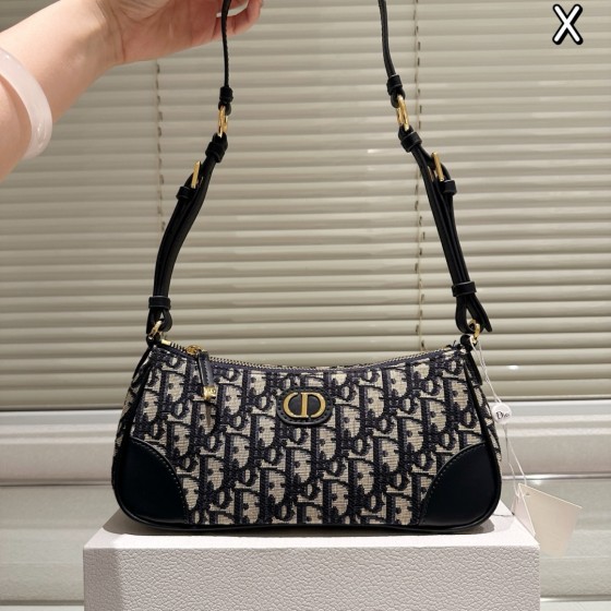 2025 Hot Women's FashionBag Satchel Cross BodyBag Leather Shoulder