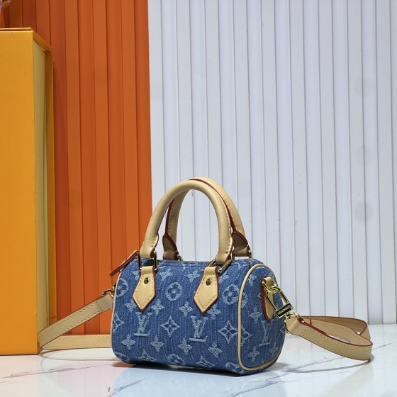 2025 Hot Women's FashionBag Satchel Cross BodyBag Leather Shoulder