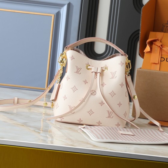 2025 Hot Women's FashionBag Satchel Cross BodyBag Leather Shoulder