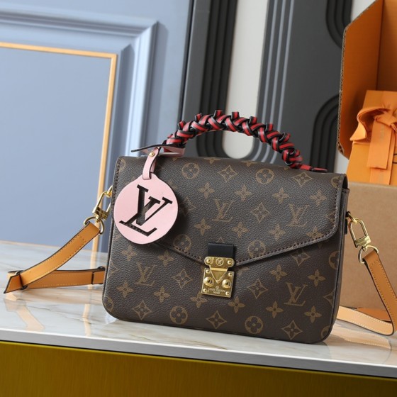 2025 Hot Women's FashionBag Satchel Cross BodyBag Leather Shoulder