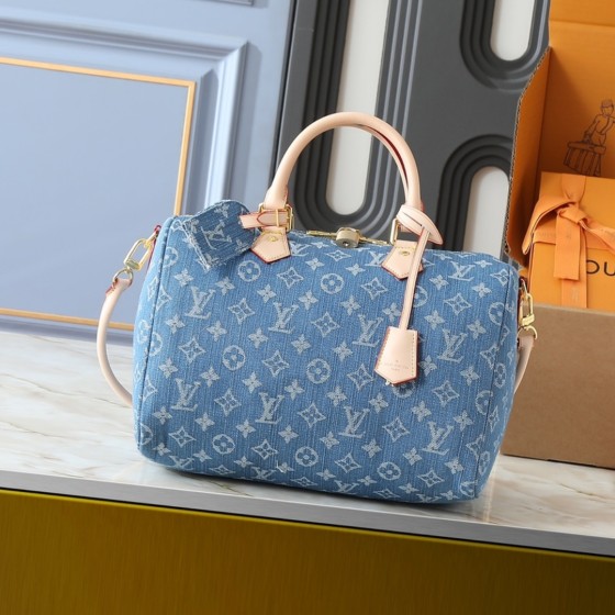 2025 Hot Women's FashionBag Satchel Cross BodyBag Leather Shoulder