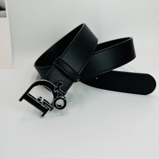 2025 New Arrival: Trendy Fashion Belts for Men and Women