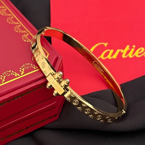 2025 New Styles Women's Fashion Jewelry Accessories,Brandbracelet Designed for Love and Witnessing Sweet Moments