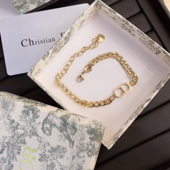 2025 New Styles Women's Fashion Jewelry Accessories,Brandbracelet Designed for Love and Witnessing Sweet Moments