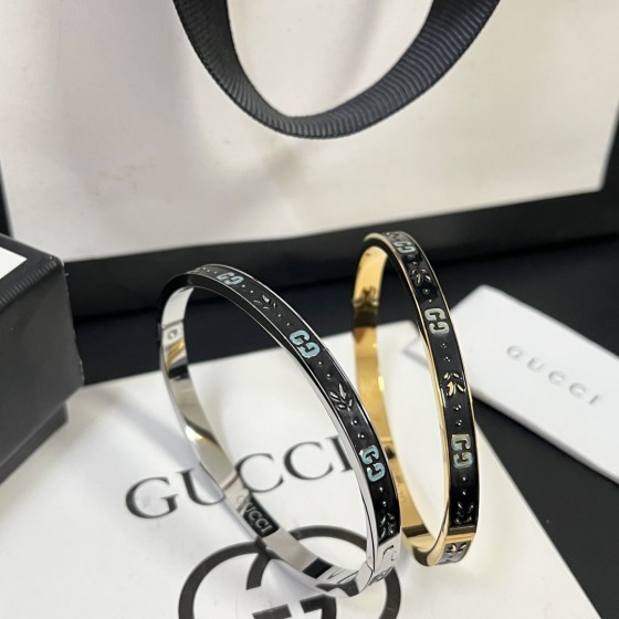 2025 New Styles Women's Fashion Jewelry Accessories, Brandbracelet Designed for Love and Witnessing Sweet Moments