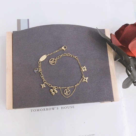 2025 New Styles Women's Fashion Jewelry Accessories,Brandbracelet Designed for Love and Witnessing Sweet Moments