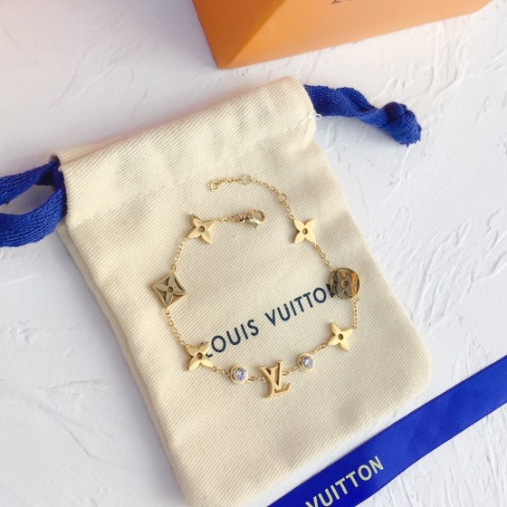 2025 New Styles Women's Fashion Jewelry Accessories,Brandbracelet Designed for Love and Witnessing Sweet Moments