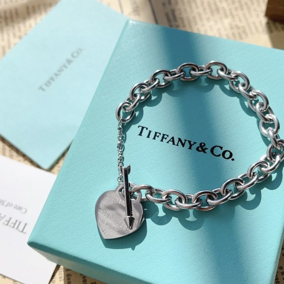 2025 New Styles Women's Fashion Jewelry Accessories,Brandbracelet Designed for Love and Witnessing Sweet Moments