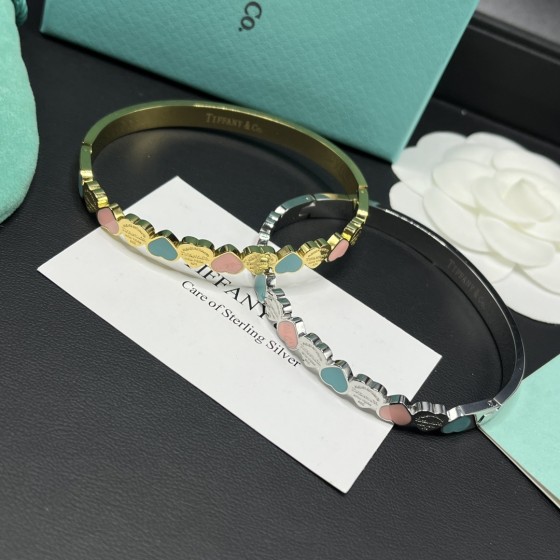 2025 New Styles Women's Fashion Jewelry Accessories,Brandbracelet Designed for Love and Witnessing Sweet Moments