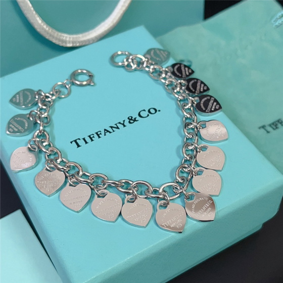 2025 New Styles Women's Fashion Jewelry Accessories,Brandbracelet Designed for Love and Witnessing Sweet Moments