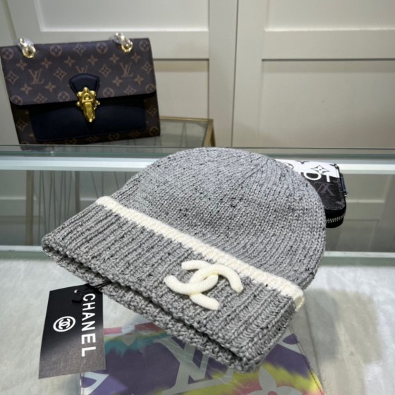 Versatile wool hats from trendy brands - for men/women, keeping warm and cold-proof