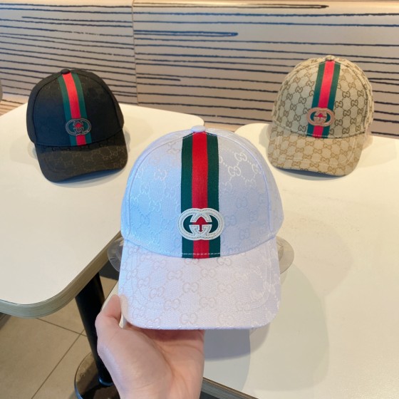 Logo-Printed Baseball Cap for Outdoor Activities - Sun Protection & Breathable Design