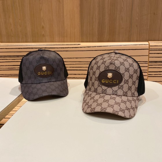 Logo-Printed Baseball Cap for Outdoor Activities - Sun Protection & Breathable Design