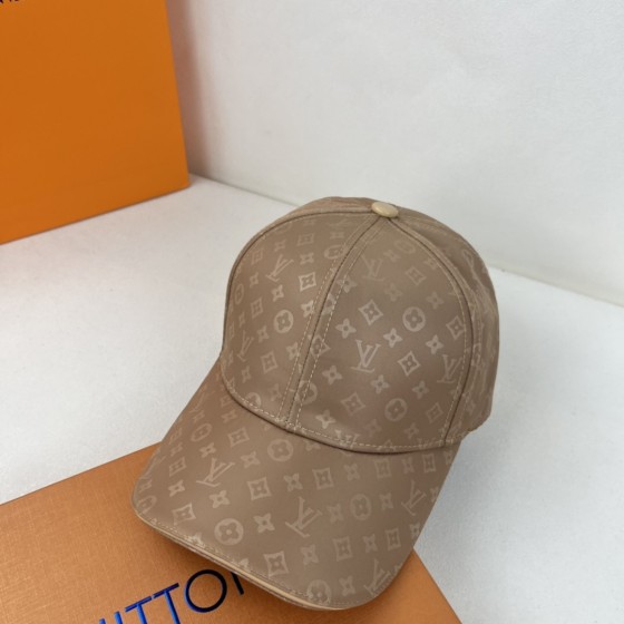 Logo-Printed Baseball Cap for Outdoor Activities - Sun Protection & Breathable Design