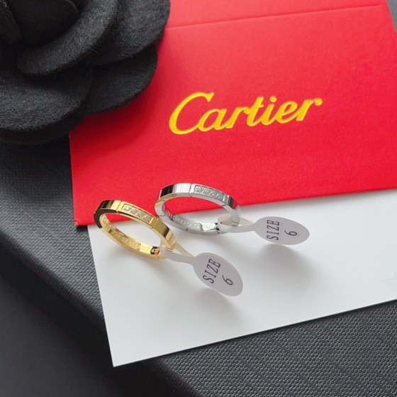 Exquisitely crafted high - quality rings, decorations for your fingertips