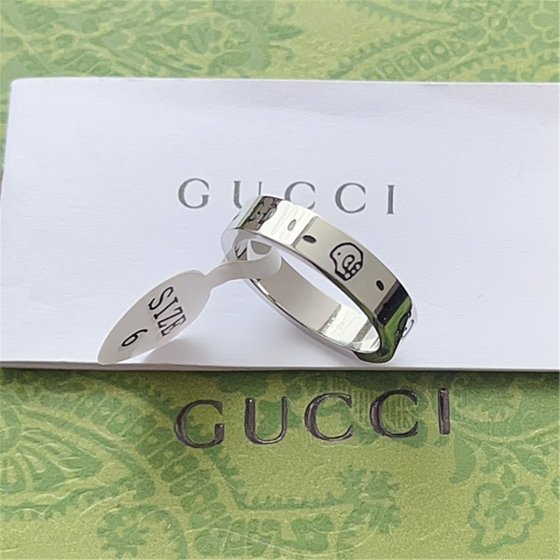 Exquisitely crafted high - quality rings, decorations for your fingertips