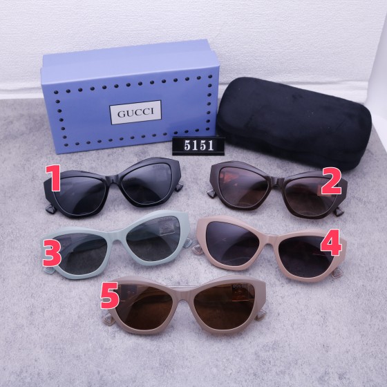 Men's and Women's Sunglasses - Fashionable High-UV Protect Beach Sunglasses - Vintage Fishing Glasses