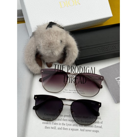 Men's and Women's Sunglasses - Fashionable High-UV Protect Beach Sunglasses - Vintage Fishing Glasses