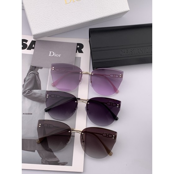 Men's and Women's Sunglasses - Fashionable High-UV Protect Beach Sunglasses - Vintage Fishing Glasses