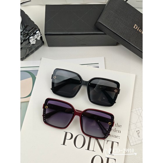 Men's and Women's Sunglasses - Fashionable High-UV Protect Beach Sunglasses - Vintage Fishing Glasses