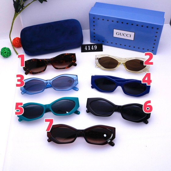 Men's and Women's Sunglasses - Fashionable High-UV Protect Beach Sunglasses - Vintage Fishing Glasses