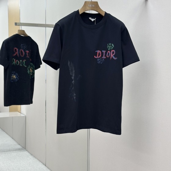 2025 Summer New Arrivals Latest Short Sleeves, Comfortable and Breathable to Wear, Complete with Three Labels