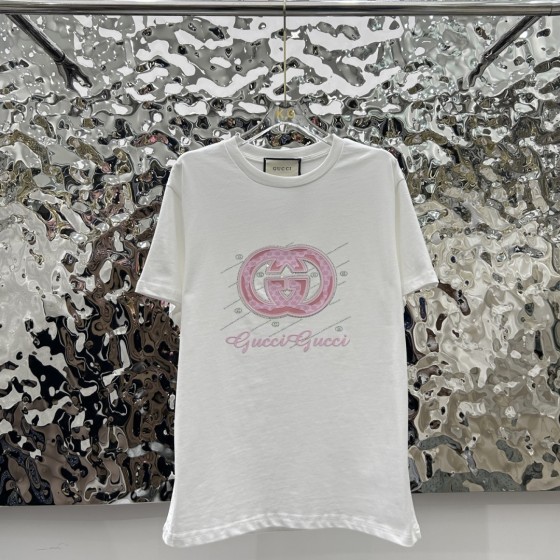 New arrivals in 2025! Summer clothes with round necks. Available in two colors, suitable for both men and women.