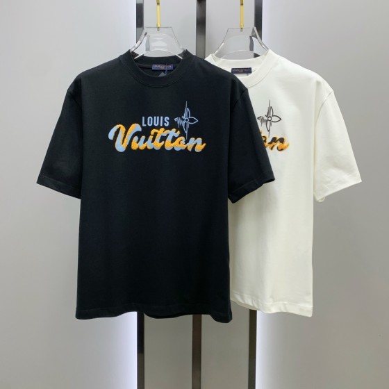 2025 Summer New Arrivals Latest Short Sleeves, Comfortable and Breathable to Wear, Complete with Three Labels