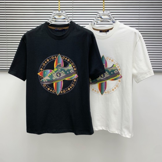 2025 Summer New Arrivals Latest Short Sleeves, Comfortable and Breathable to Wear, Complete with Three Labels