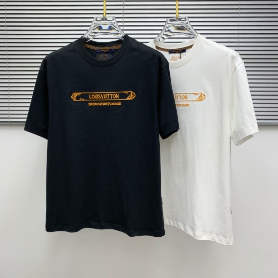 2025 Summer New Arrivals Latest Short Sleeves, Comfortable and Breathable to Wear, Complete with Three Labels