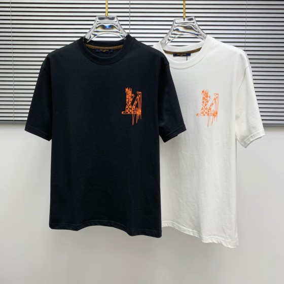 2025 Summer New Arrivals Latest Short Sleeves, Comfortable and Breathable to Wear, Complete with Three Labels