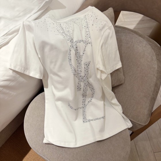 New arrivals in 2025! Summer clothes with round necks. Available in two colors, suitable for both men and women.