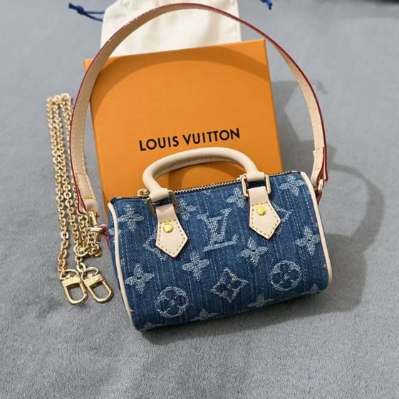 Fashionable Key Chains, Unisex Design for Car Keys, Great Gifts Option