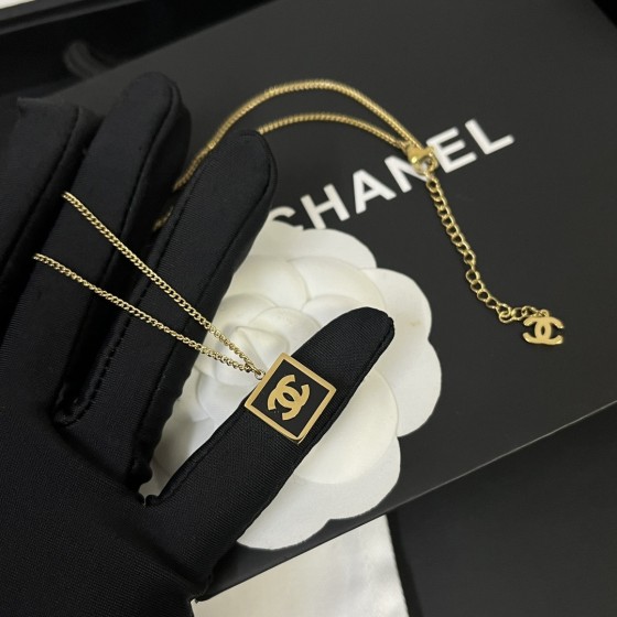 2025 New Exquisite Craftsmanship, Superior Quality, Stylish and Trendy Necklaces