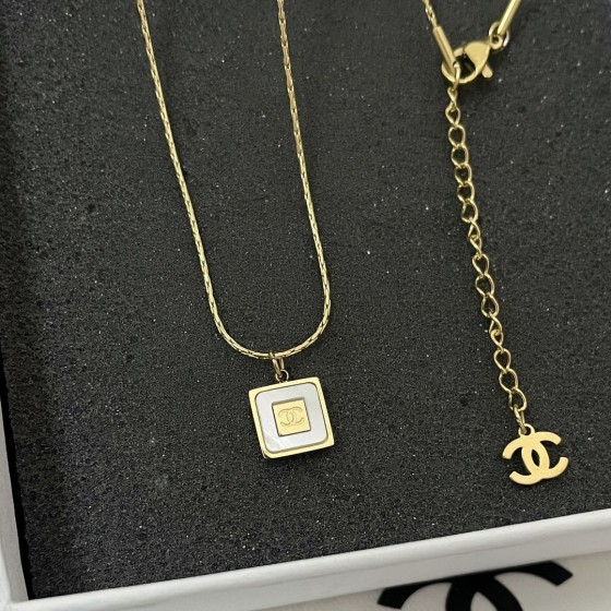 2025 New Exquisite Craftsmanship, Superior Quality, Stylish and Trendy Necklaces