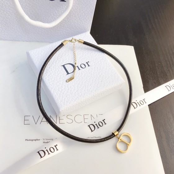 2025 New Exquisite Craftsmanship, Superior Quality, Stylish and Trendy Necklaces