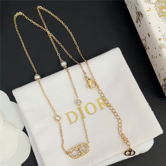 2025 New Exquisite Craftsmanship, Superior Quality, Stylish and Trendy Necklaces