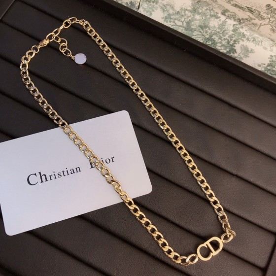 2025 New Exquisite Craftsmanship, Superior Quality, Stylish and Trendy Necklaces