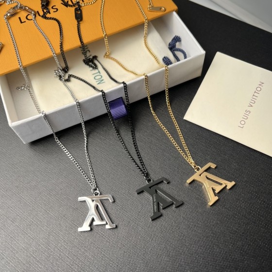 2025 New Exquisite Craftsmanship, Superior Quality, Stylish and Trendy Necklaces