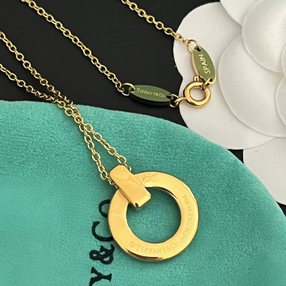 2025 New Exquisite Craftsmanship, Superior Quality, Stylish and Trendy Necklaces