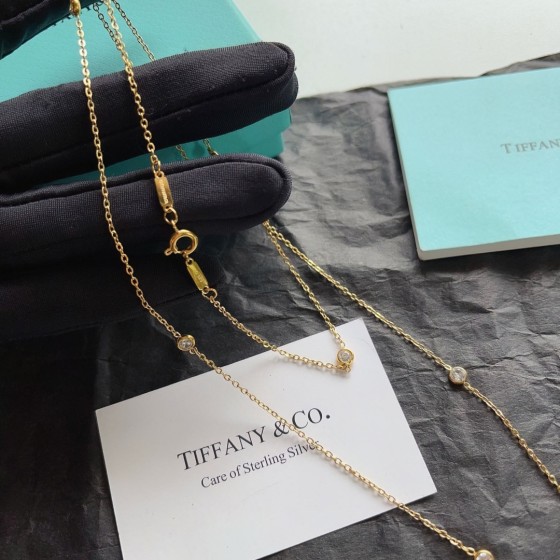 2025 New Exquisite Craftsmanship, Superior Quality, Stylish and Trendy Necklaces