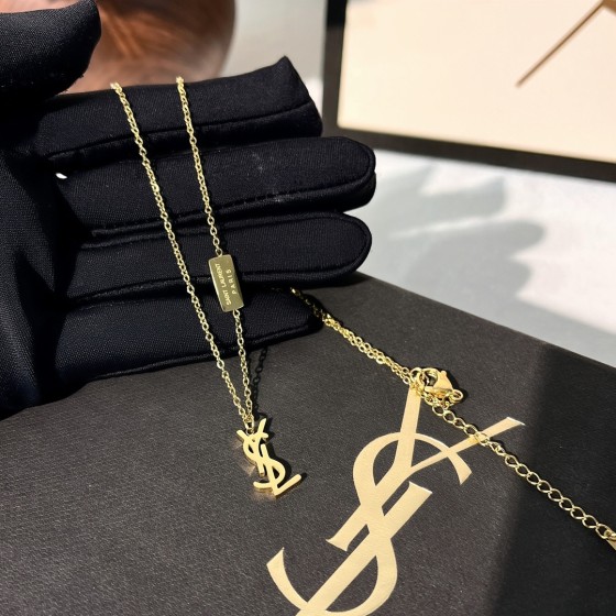 2025 New Exquisite Craftsmanship, Superior Quality, Stylish and Trendy Necklaces