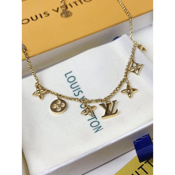 2025 New Exquisite Craftsmanship, Superior Quality, Stylish and Trendy Necklaces